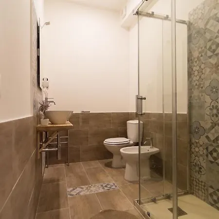 Raudino Πανσιόν 4*