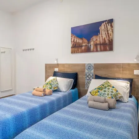 Giusy Rooms بيت ضيافة