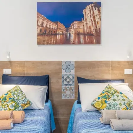Giusy Rooms بيت ضيافة