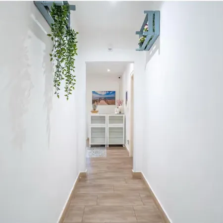 Raudino Πανσιόν 4*